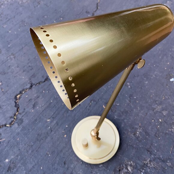 Easley Wall Sconce by Hudson Valley Lighting - Picture 8 of 11